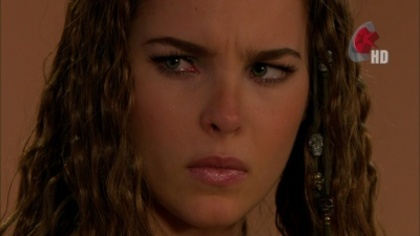 normal_BelindaPeregrinOrg_Caps_Novelas_Camaleones_Ep1__(43)