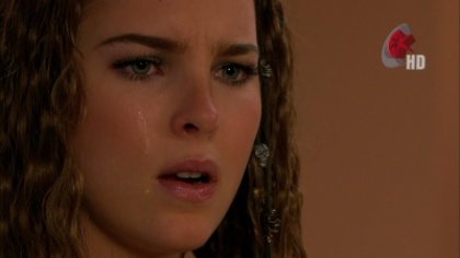 normal_BelindaPeregrinOrg_Caps_Novelas_Camaleones_Ep1__(44)