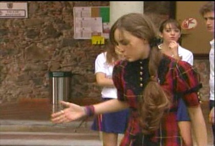 BelindaPhotosCom_Caps_Camaleones_Capitulo_3_(28) - Cameleonii
