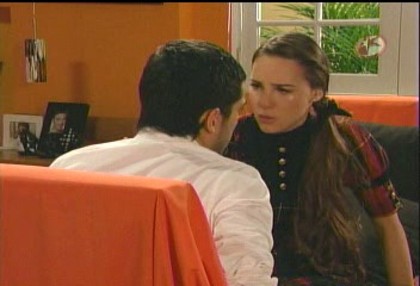 BelindaPhotosCom_Caps_Camaleones_Capitulo_3_(248) - Cameleonii