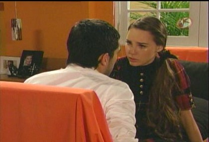 BelindaPhotosCom_Caps_Camaleones_Capitulo_3_(250) - Cameleonii