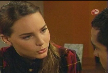 BelindaPhotosCom_Caps_Camaleones_Capitulo_3_(326)