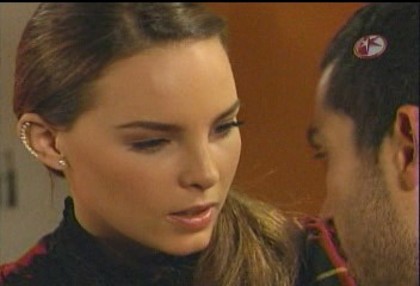 BelindaPhotosCom_Caps_Camaleones_Capitulo_3_(397)