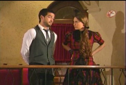 BelindaPhotosCom_Caps_Camaleones_Capitulo_3_(475)