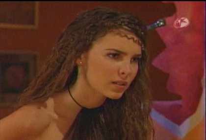 BelindaPhotosCom_Caps_Camaleones_Capitulo_3_(517) - Cameleonii