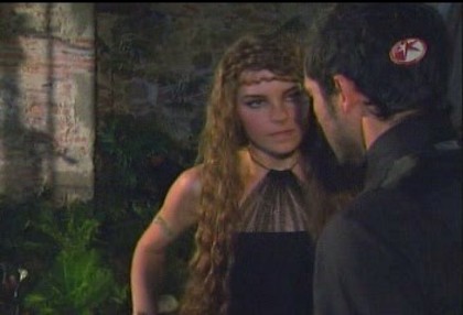 BelindaPhotosCom_Caps_Camaleones_Capitulo_3_(623) - Cameleonii