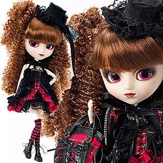 6a00fa96989f7200030109d07df907000e-320pi - Papusi 3mo si Goth