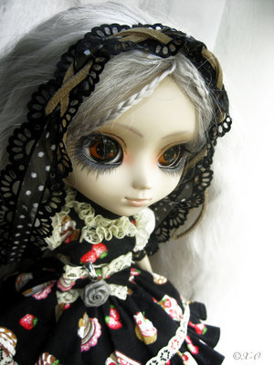 Metamorphosis_by_X_ookami - Papusi 3mo si Goth