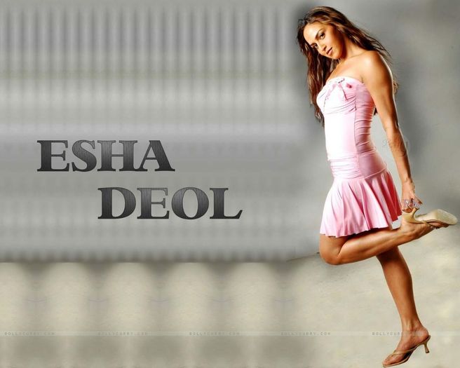 28028-esha-deol - Esha Deol