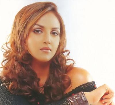 esha-deol2452