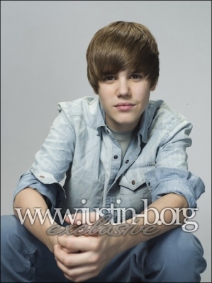 ~~ JusStiN BieEbEr ~~ - o_JuStiN phOtOshOoT 50_o