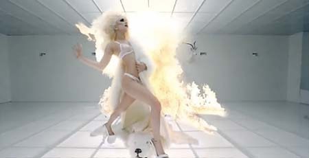 lady-gaga-bad-romance-1 - xoxo-bad romance-xoxo