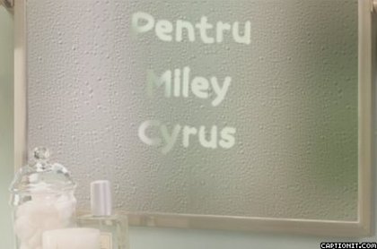 captionit0093624104D33 - Album Pentru Miley Cyrus