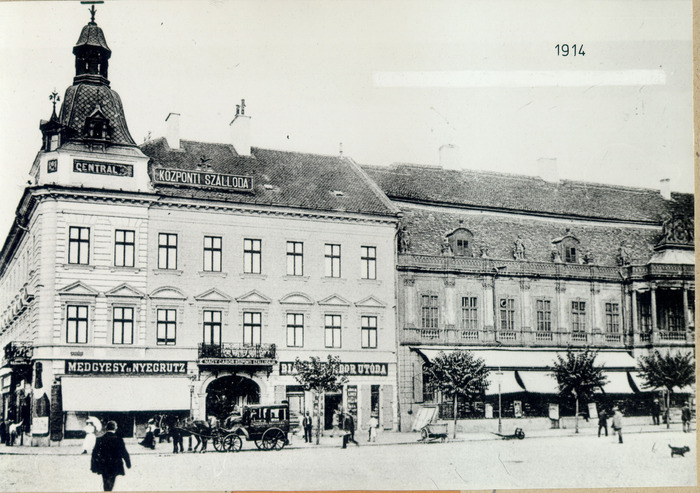 310-1914-piata libertatii-hotelul central