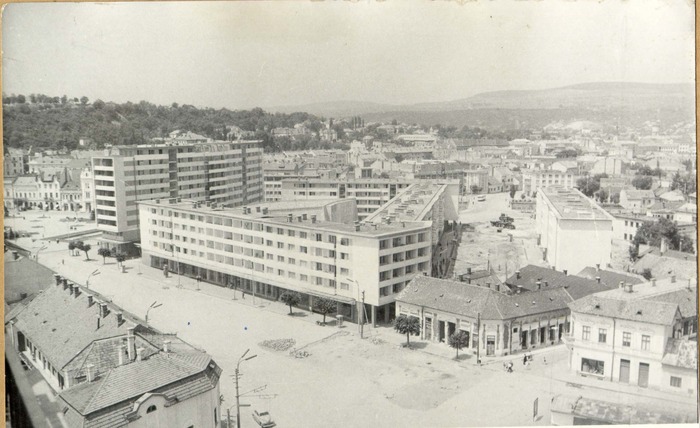 533-1962-Piata Mihai Vitazu-deschiderea str. Al. Moghioros - clujul vechi
