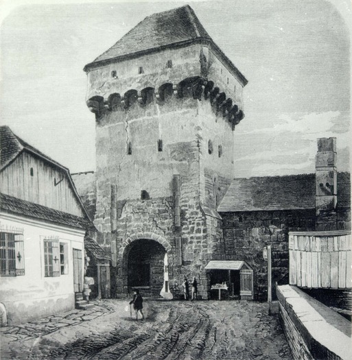 586-1870turnul portii podului, demolat in 1872(str. GhDoja-vedere dinspre nord) - clujul vechi