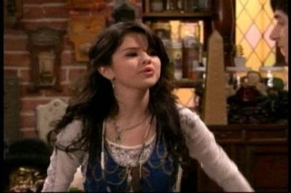 Magicienii din waverly place (24)