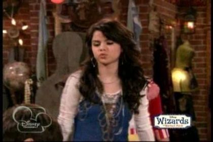 Magicienii din waverly place (27)