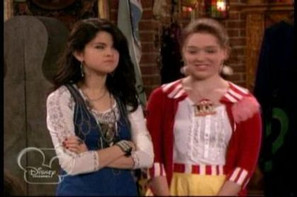 Magicienii din waverly place (28)