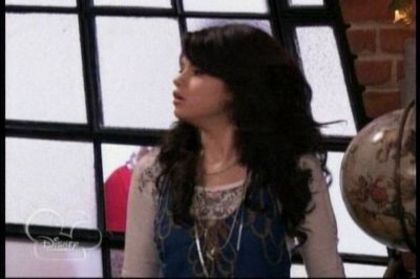Magicienii din waverly place (53)