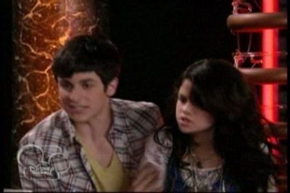 Magicienii din waverly place (80)