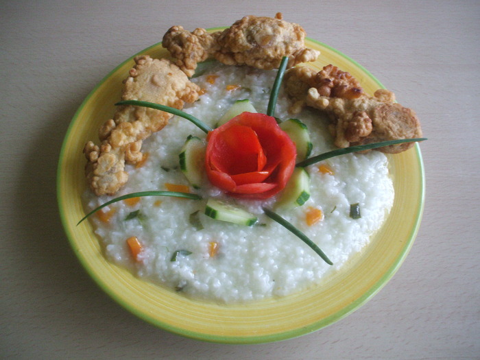 pui pane cu budinca de orez; pui pane cu budinca de orez
