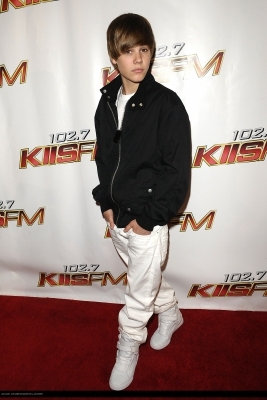 normal_30 - 0_0 KIIS FMs Wango Tango Arrivals 0_0