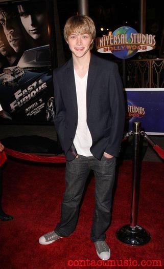 sterling_knight_2327400 - christopher wilde-sterling knight