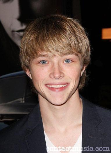 sterling_knight_2327414