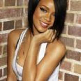 Rihanna_1208249684 - Rihanna