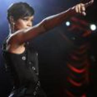 Rihanna_1231372245_3 - Rihanna