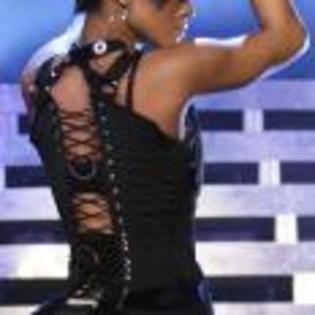 Rihanna_1231372262_2 - Rihanna