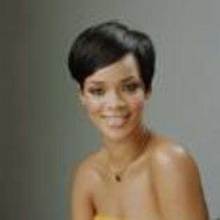 Rihanna_1231372916_1 - Rihanna