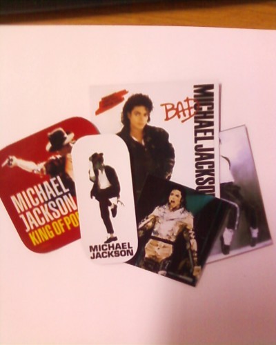239023443-2507857-500_500 - Michael Jackson Style