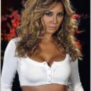 Elizabeth_Gutierrez_1265127476_1