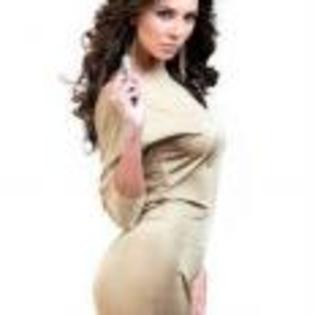 Elizabeth_Gutierrez_1267950885_2 - poze cu Elizabeth  Gutierrez