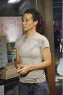 14995048 - poze rare evangeline lilly