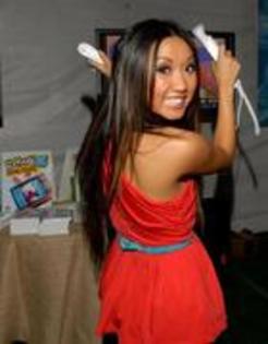 14995505 - poze rare brenda song