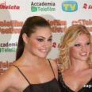 Cariba_Heine_1242150347_2 - poze cu Cariba Heine