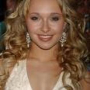 Hayden_Panettiere_1204851589