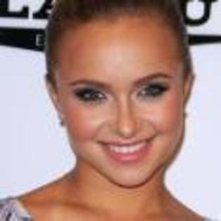 Hayden_Panettiere_1234806104_1 - poze cu Hayden Panettiere