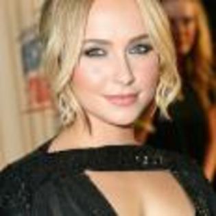 Hayden_Panettiere_1242027679_3