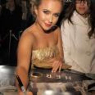 Hayden_Panettiere_1242027720_0