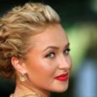 Hayden_Panettiere_1253536522_1