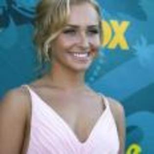 Hayden_Panettiere_1253536722_4