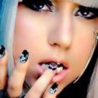 Lady_GaGa_1257945115_2