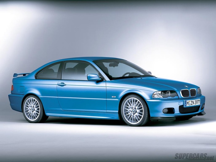 2002_BMW_330i_Clubsport_01
