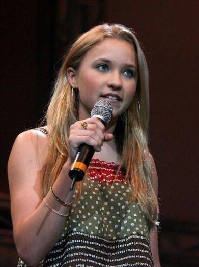 Emily_Osment_1239039184_1 - emily osment