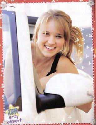 Emily_Osment_1239039311_1 - emily osment