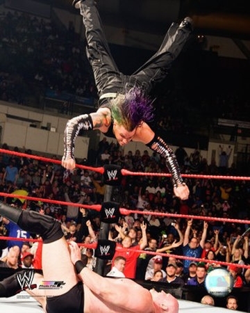 jeff_hardy_swanton_bomb - jeff hardy Swanton Bomb